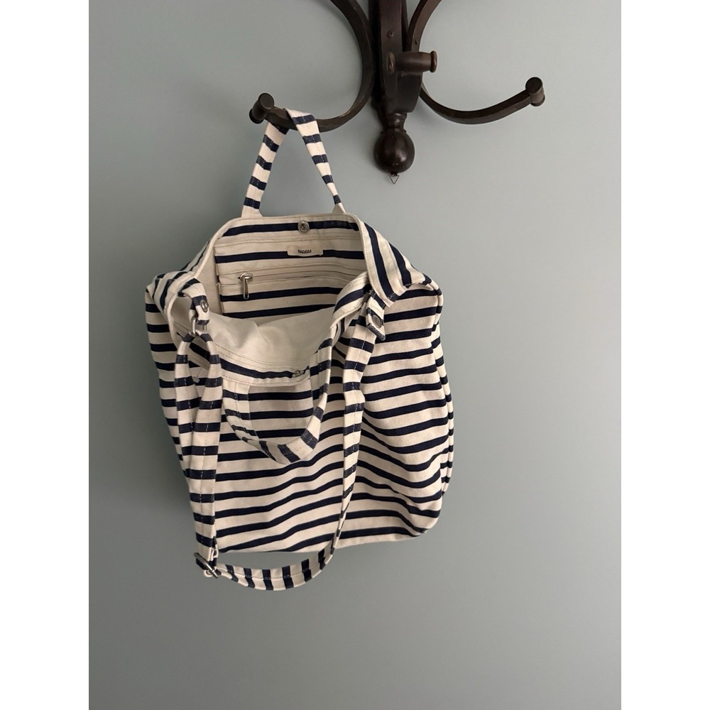 BAGGU Sailor Stripe Canvas Duck Tote Bag Navy Ivory/White - Picture 3 of 14
